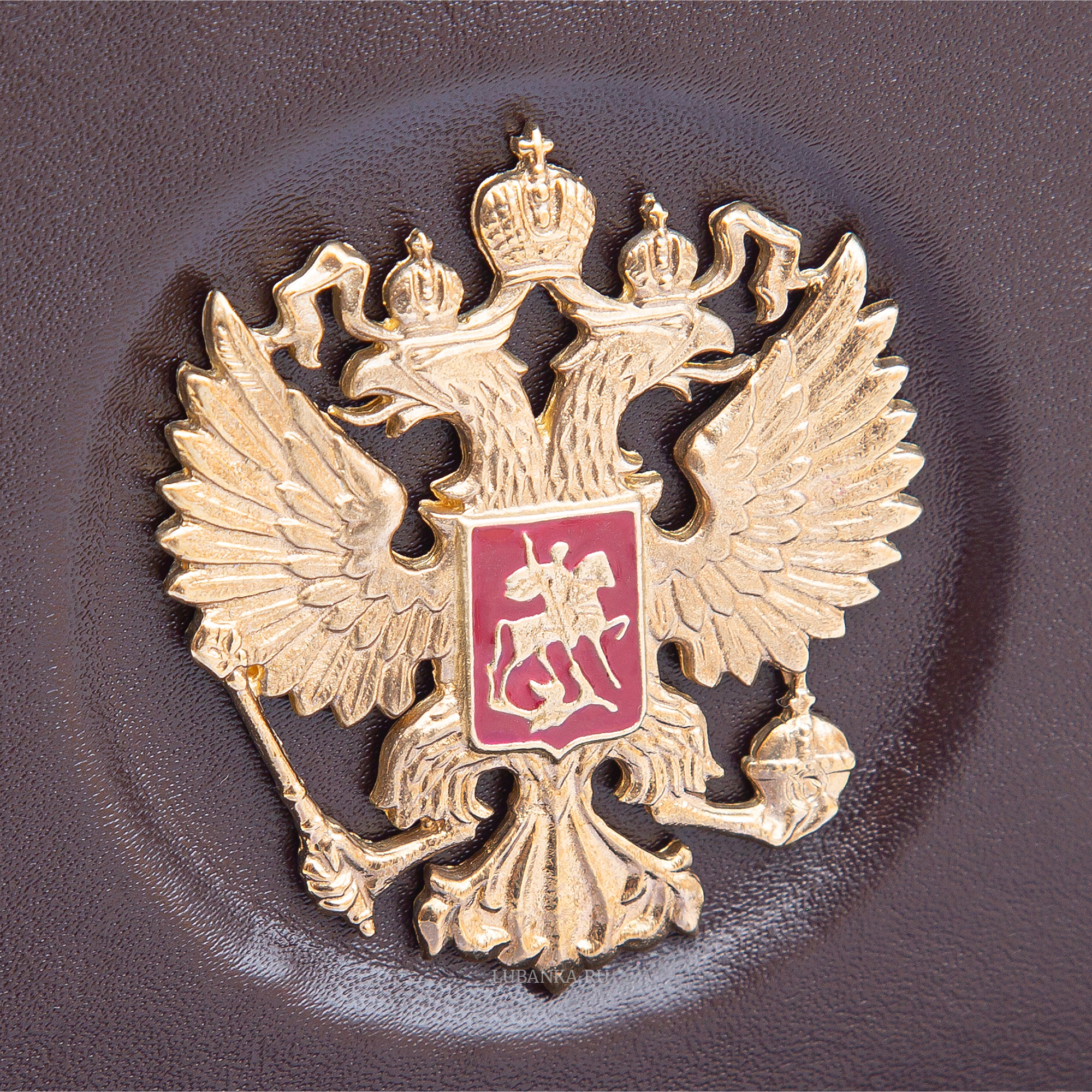 Обложка для автодокументов и удостоверения Россия с жетоном бордовая